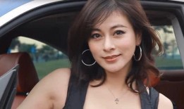 娱乐圈周边爆料,揭秘明星背后的惊人真相！