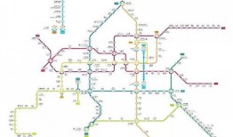 广州地铁最新爆料男子,男子涉嫌偷拍女性乘客，警方介入调查