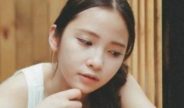 新闻爆料美女图片,惊艳亮相！美女图片引发网友热议