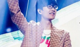 许嵩爆料恋情视频大全,甜蜜视频大盘点